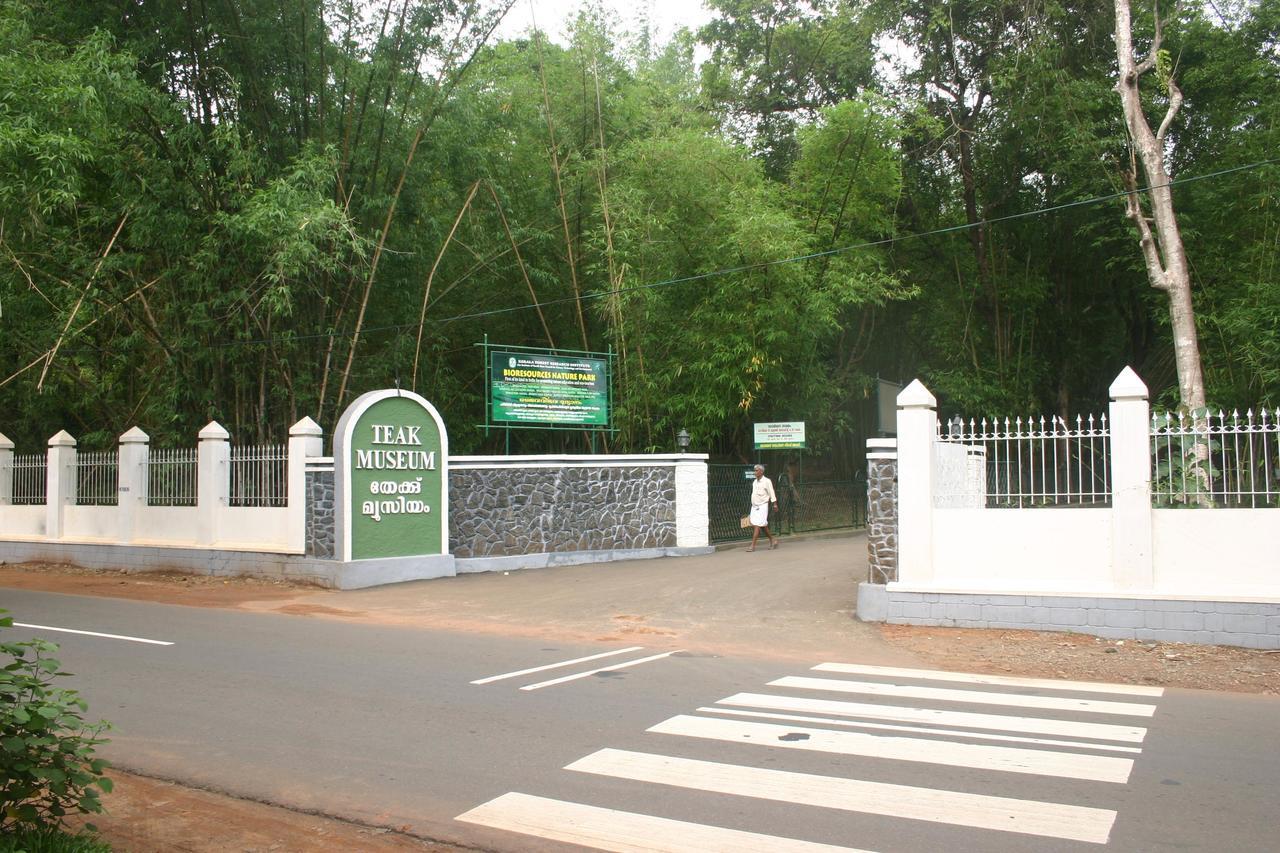 Aarya Bhavan Residency Hotel Malappuram Esterno foto
