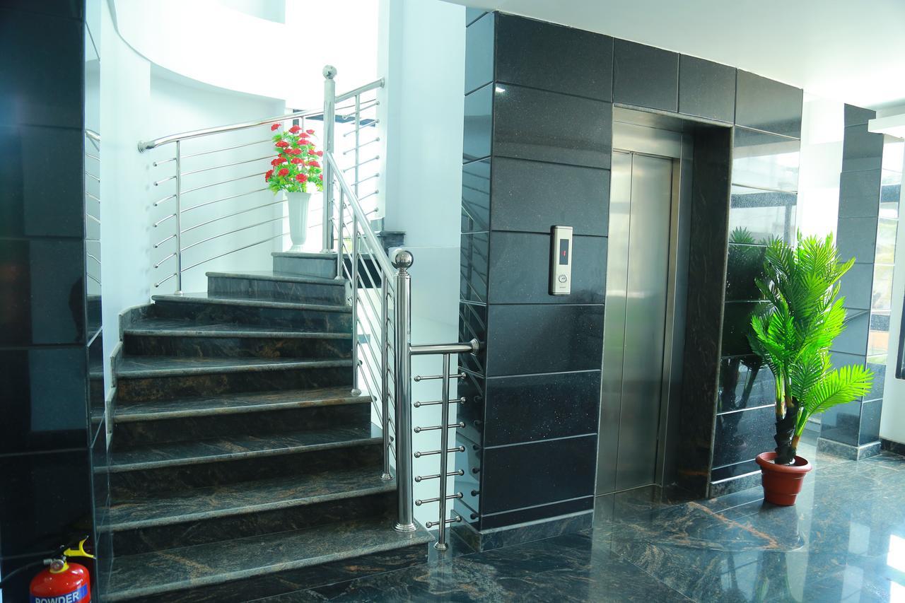 Aarya Bhavan Residency Hotel Malappuram Esterno foto